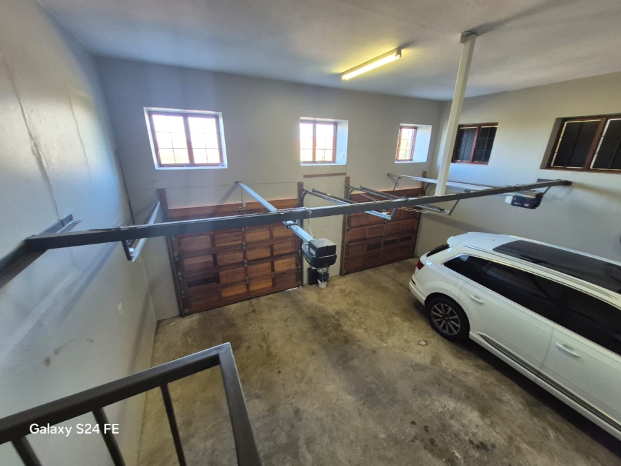 5 Bedroom Property for Sale in Cashan North West